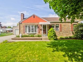 111 Woodcrest Cir, Chicopee, MA 01020