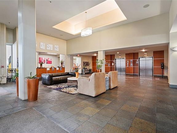 3rd image of 1201 Canal St APT 262