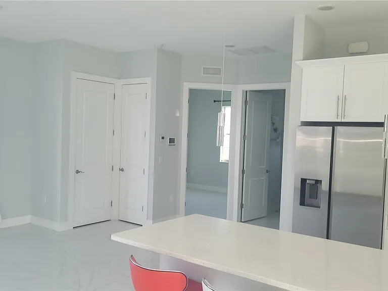 653 Foxchase Dr — Photo 13