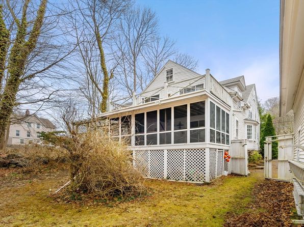 350 Essex Ave, Gloucester, MA 01930