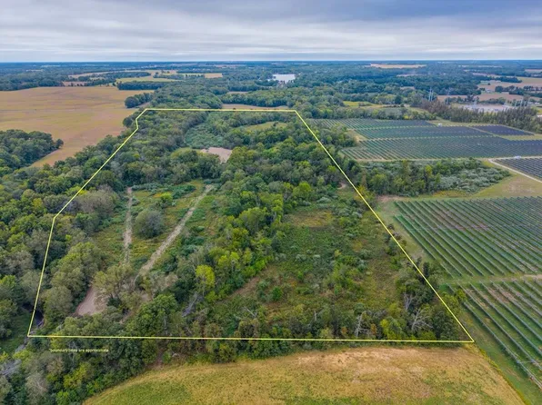 Kimmel Rd, Du Quoin, IL 62832