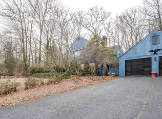 22 Partridge Ln, Cherry Hill, NJ 08003