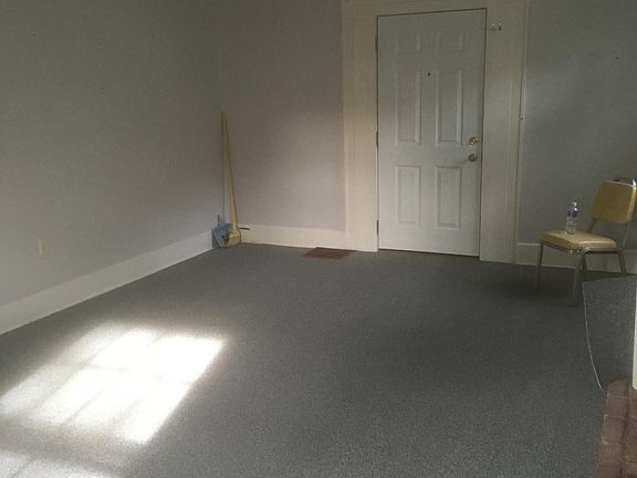 3rd image of 323 N Grant St APT 2