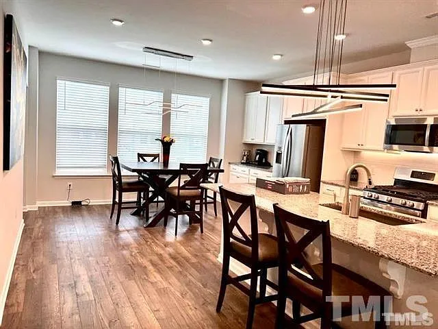 1251 Commack Dr — Photo 17
