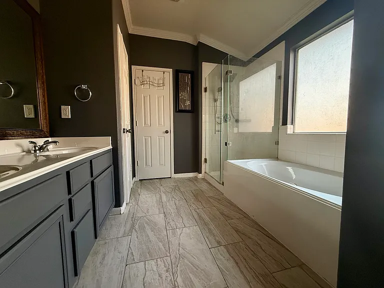 1247 Lavender Shade Ct — Photo 22