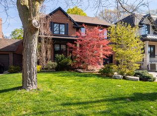 74 Four Oaks Gate, Toronto, ON M4J2X2