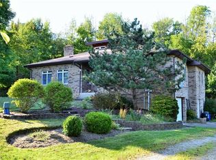 310 McClay Rd, Washington, PA 15301