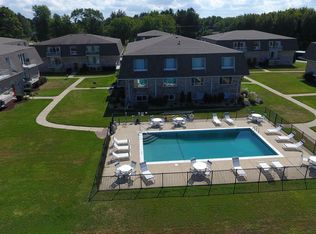 3620 Lakeshore Dr, Saint Joseph, MI 49085