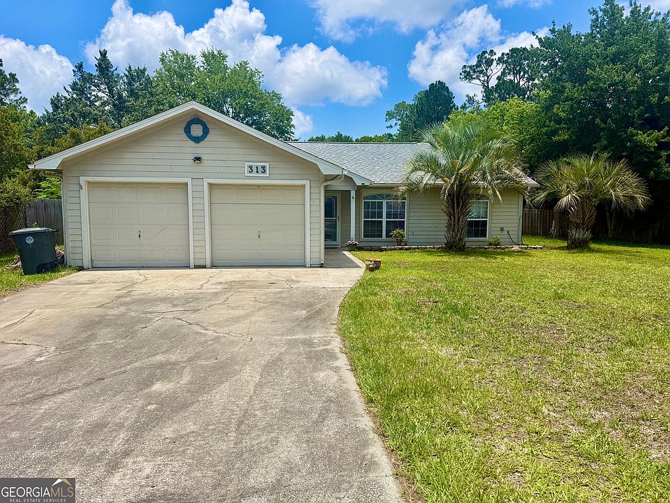 1st image of 313 Briarwood Cir