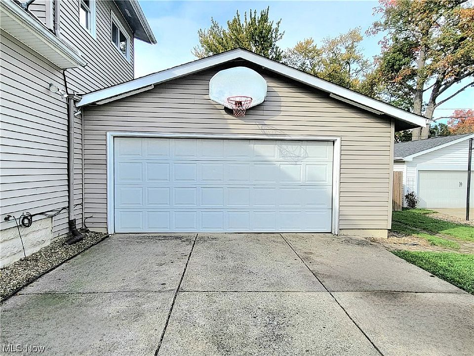 144 Beebe Ave, Elyria, OH 44035 Zillow