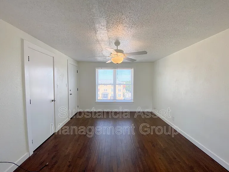 701 Culbertson Dr #5 — Photo 2