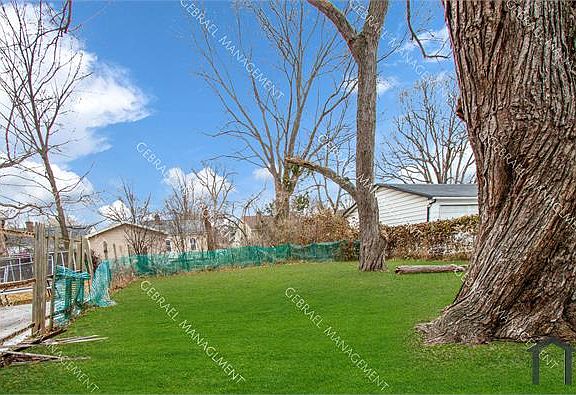 3rd image of 3505 Brownell Blvd