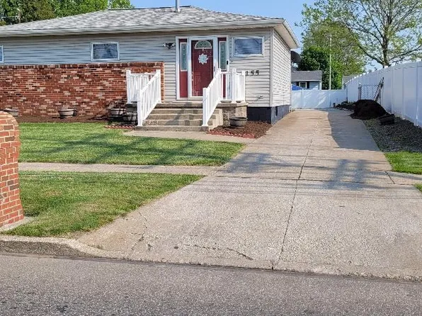 2155 W 21st St, Erie, PA 16502