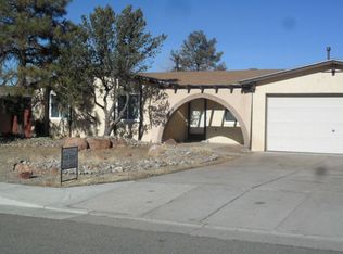 7413 Patricia Dr NE, Albuquerque, NM 87109