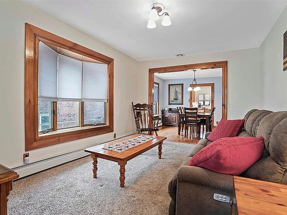 4th image of 15912 97th St