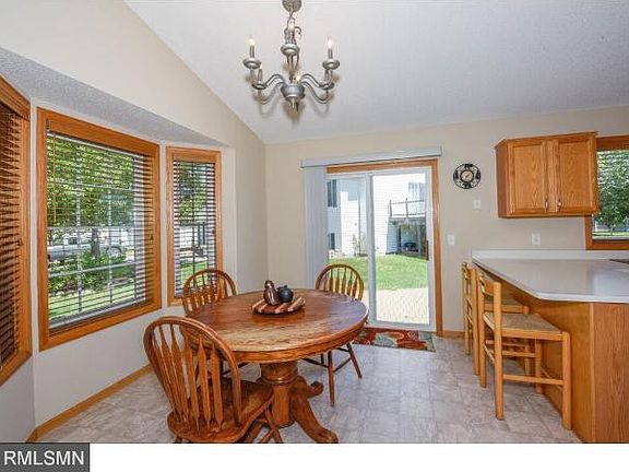 2nd image of 817 Orchard Cir