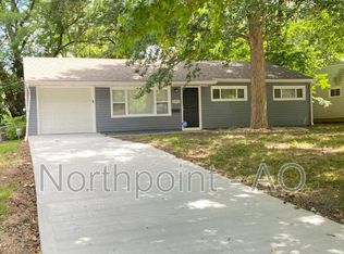 11213 Corrington Ave, Kansas City, MO 64134