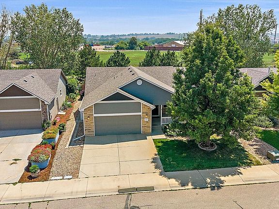 2nd image of 2154 Blue Duck Court