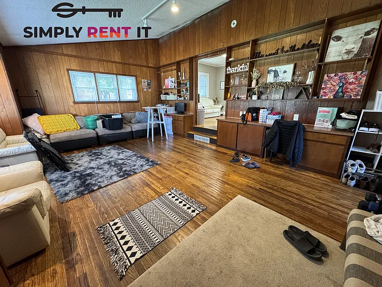 532 Hayward Ave — Photo 10