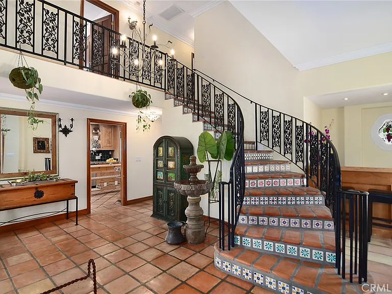 18690 Pasadero Dr — Photo 22