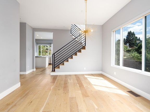 4th image of 1500 San Ramon Way