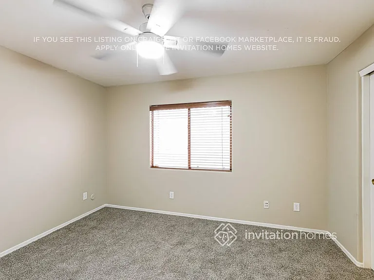 5605 S 51st Dr — Photo 12