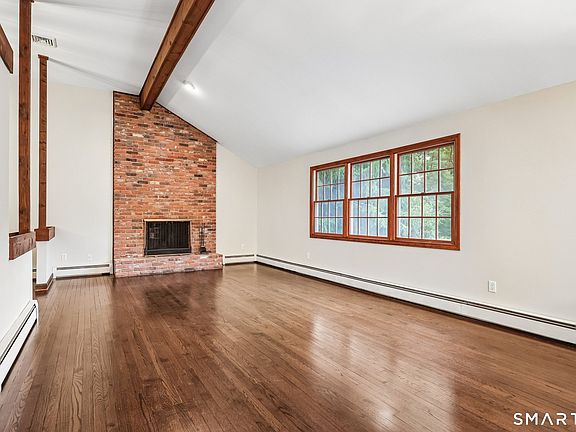 3rd image of 81 Crescent Road