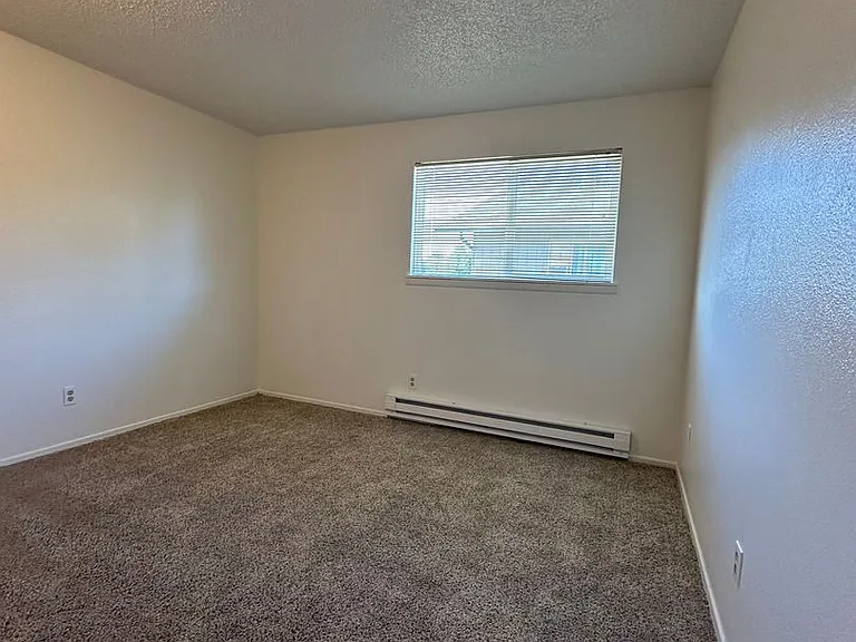 452-Trinity Apartments — Photo 15