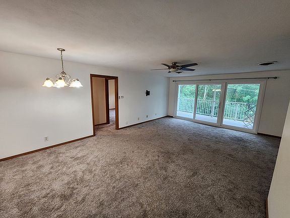 4th image of 3618 37th Ave #3