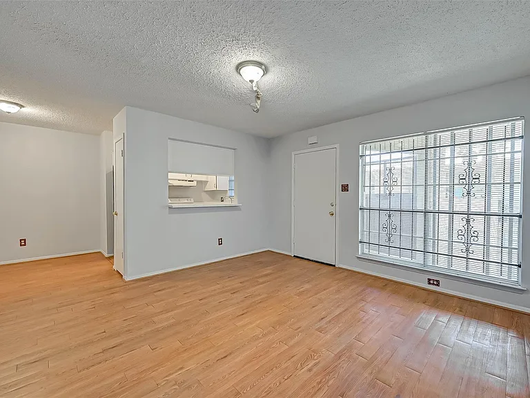 7714 Renwick Dr #K113 — Photo 6