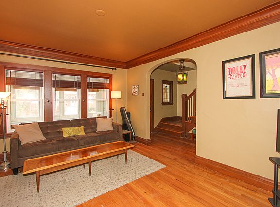 5th image of 1151 Lyman Ave