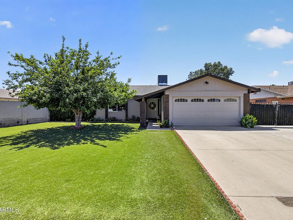 1st image of 7539 W HIGHLAND Avenue