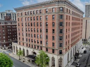 140 Chestnut St APT 407, Springfield, MA 01103