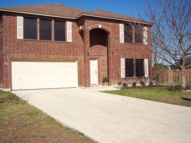 1st image of 850 Lincolnshire Dr