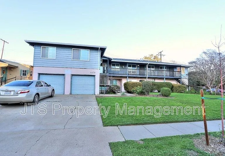 4439 V St #5 — Photo 52