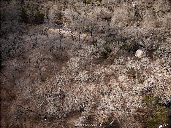 5th image of 295 Cowboys Dr