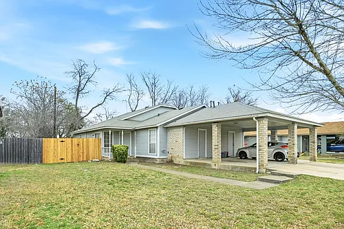2131 Andover Dr Photo 1