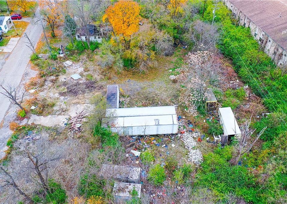 1st image of 548 Fleetfoot Ave