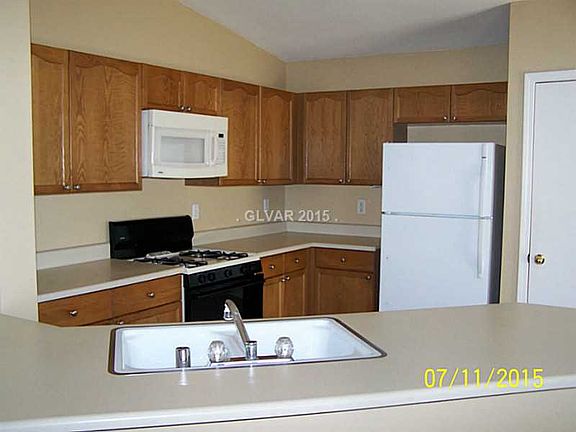 5th image of 3862 Walnut Bend Ave