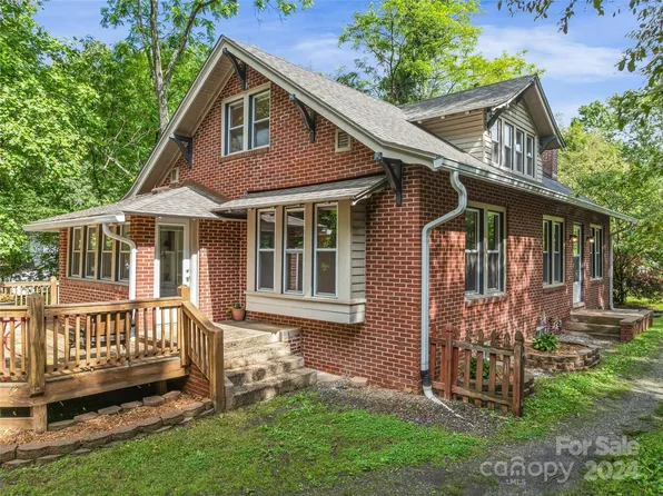 76 Starnes Cove Rd, Asheville, NC 28806