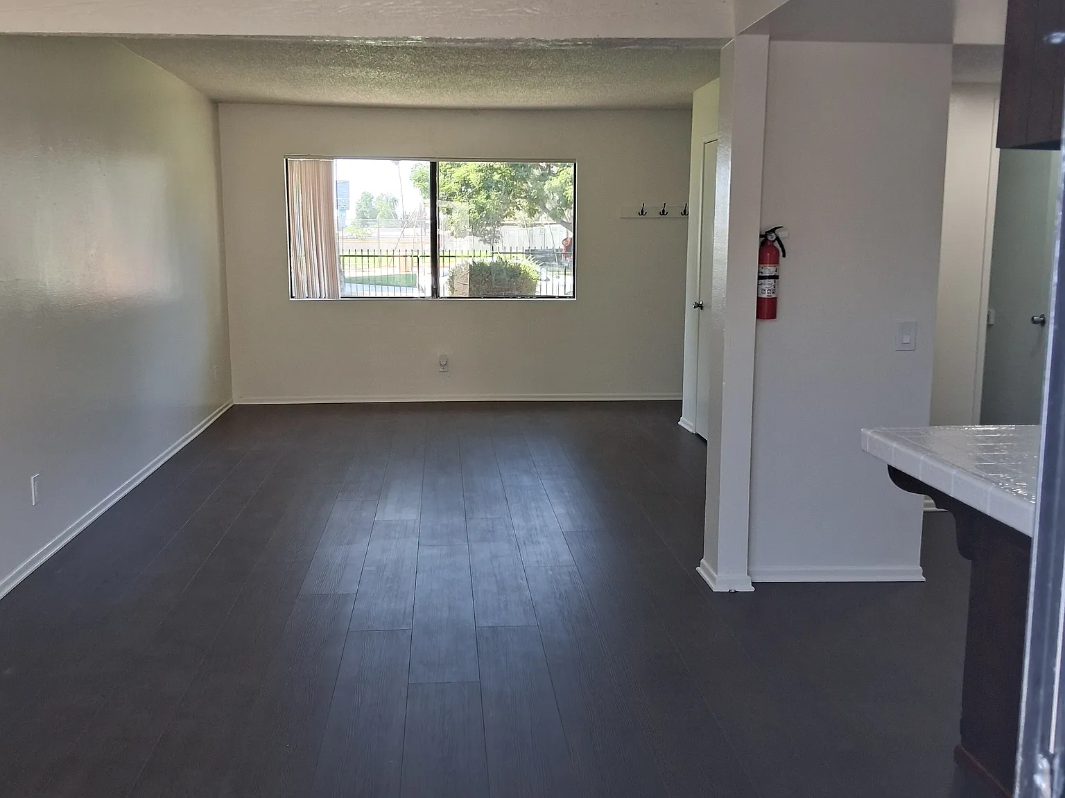 2 bed, 1232 sqft, $2,575 — Photo 3