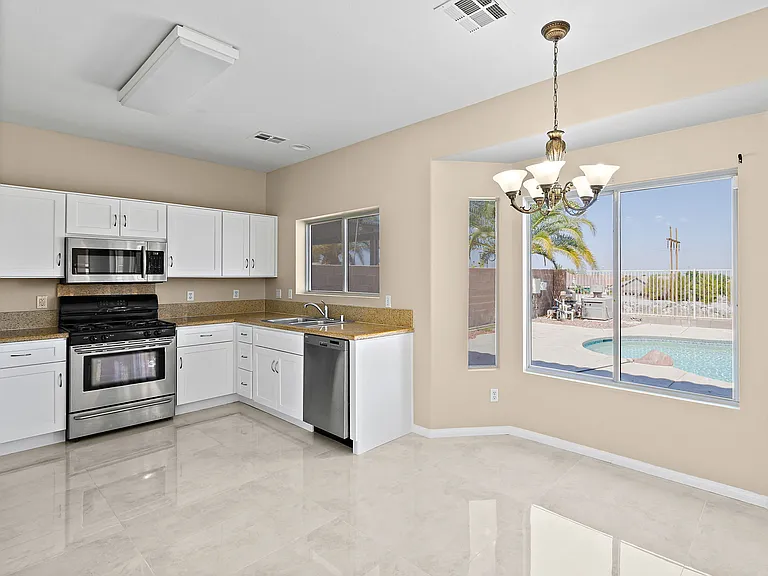 1462 Verde Triandos Dr — Photo 16