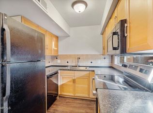 2662 E Oakleaf Dr, Tempe, AZ 85281