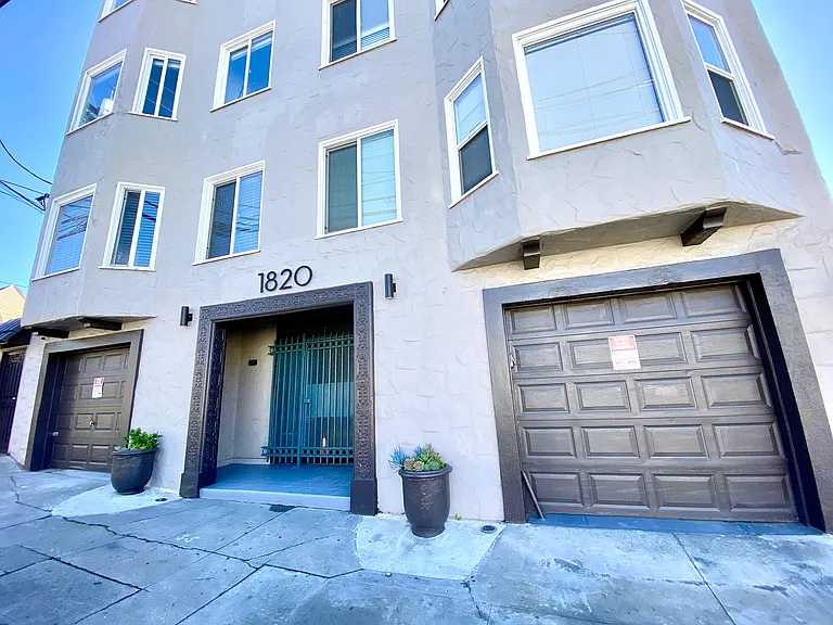 1820 5th Ave #305 — Photo 17