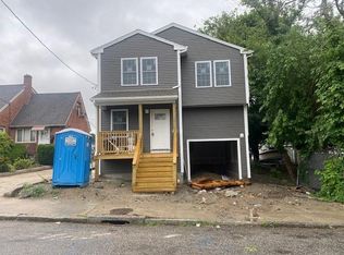 39 Middleton St, Providence, RI 02909