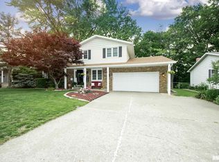 1829 W Teton Dr, Peoria, IL