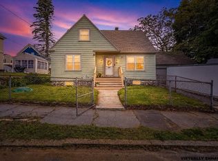 22 Lippold St, Methuen, MA 01844