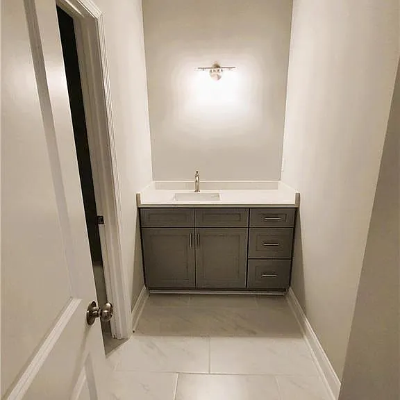 211 Creekway Xing SE — Photo 30