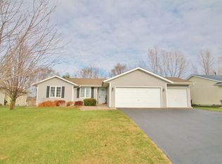 5701 Wynmere Dr, South Beloit, IL 61080