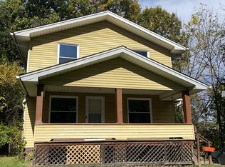 110 Halleck St, Youngstown, OH 44505
